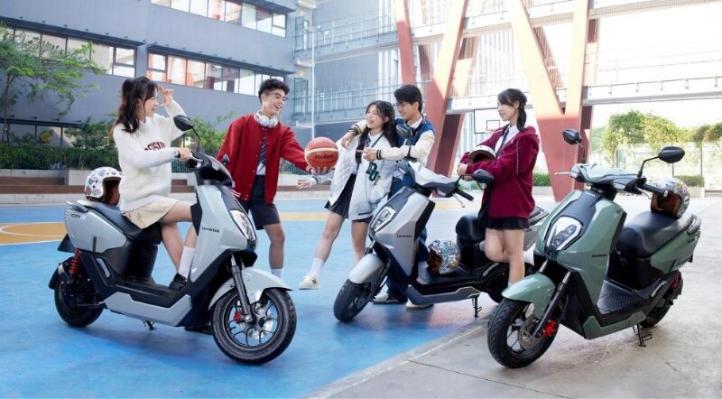 Loạt xe máy điện Nhật Bản uy tín an toàn bán tại Việt Nam, giá chỉ từ 26 triệu đồng