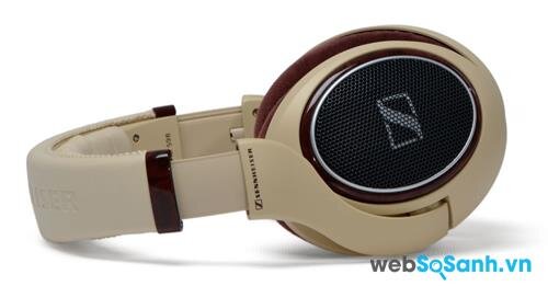 Chiếc tai nghe Sennheiser HD 598