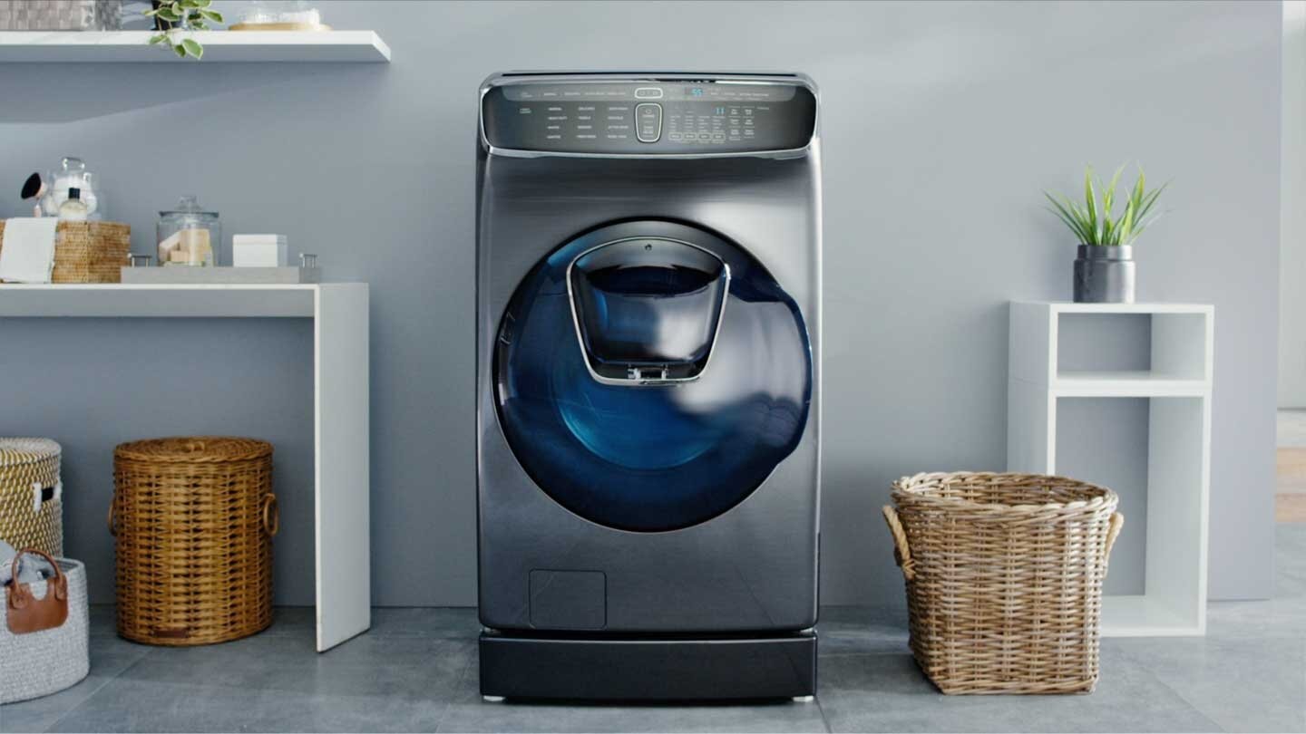 Thiết kế bên ngoài của sản phẩm máy giặt Samsung Flexwash  WR24M9960KV/SV dễ dàng gây ấn tượng với mọi khách hàng 