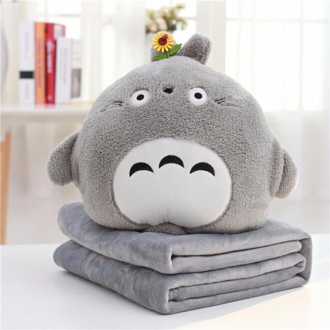 Bộ chăn gối đắp văn phòng Olivin Totoro ấm áp