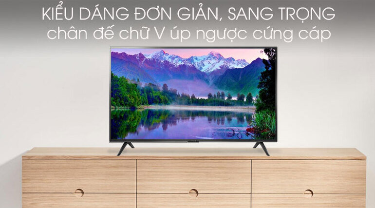 Smart Tivi FFalcon 40 inch 40SF1 có màn hình 40 inch thích hợp đặt ở các gian phòng có diện tích vừa và nhỏ như phòng khách, phòng làm việc, phòng ngủ,...