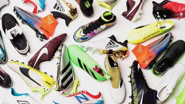 Có rất nhiều thương hiệu giày bóng đá nổi tiếng