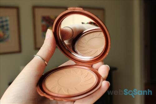 NYC Smooth Skin Bronzing Powder – Sunny