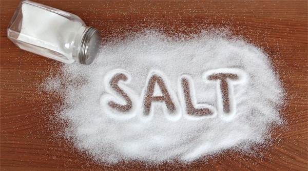 Ăn quá ít muối cũng có hại cho sức khỏe