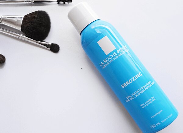 xịt khoáng kiềm dầu giảm nhờn la roche posay