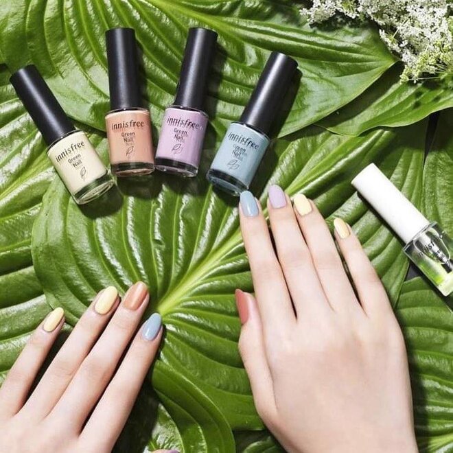 Sơn móng Innisfree Green Nail