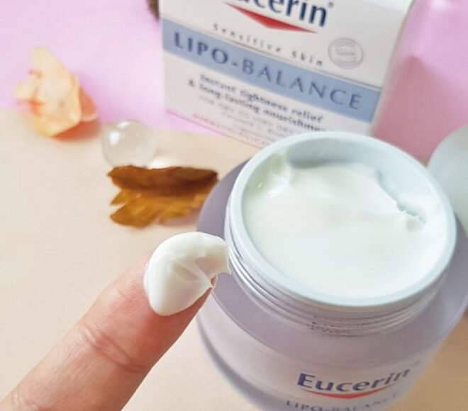 Kem dưỡng ẩm Eucerin Lipo Balance