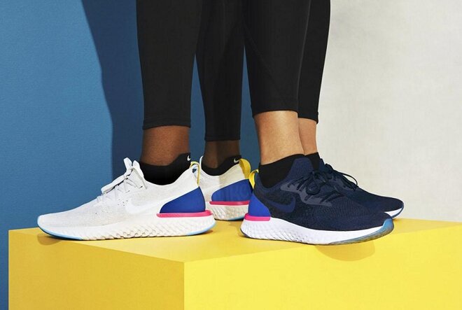 Mẫu giày chạy bộ Nike Epic React Flyknit có 2 thiết kế dành cho cả nam và nữ.