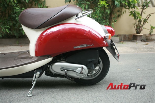 Honda Crea Scoopy 50cc: Scooter lý tưởng trong phố 12