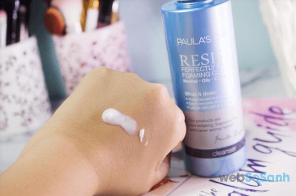 Sữa rửa mặt Paula's Choice Resist Perfectly Banlanced Foaming Cleanser 