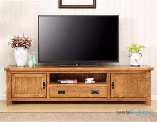 So sánh giá kệ TV gỗ sồi Nga và Mỹ: Nếu bạn đang tìm kiếm kệ TV gỗ sồi chất lượng cao và giá cả hợp lý, hãy so sánh giá sản phẩm của chúng tôi với sản phẩm của Nga và Mỹ. Chúng tôi cam kết mang đến cho bạn sản phẩm tốt nhất với giá cả hợp lý.