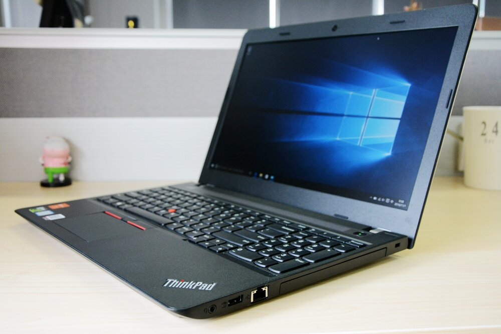 Laptop Lenovo ThinkPad E570 20H5A02GVN 15.6 inches