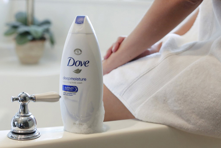 Review sữa tắm Dove có thơm, có khiến da mịn đẹp? – Websosanh