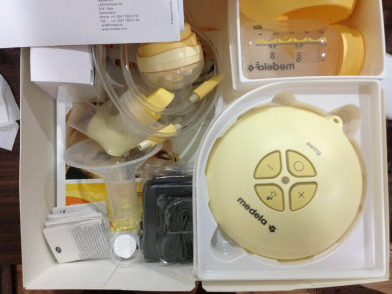 Máy hút sữa điện đơn Medela Swing