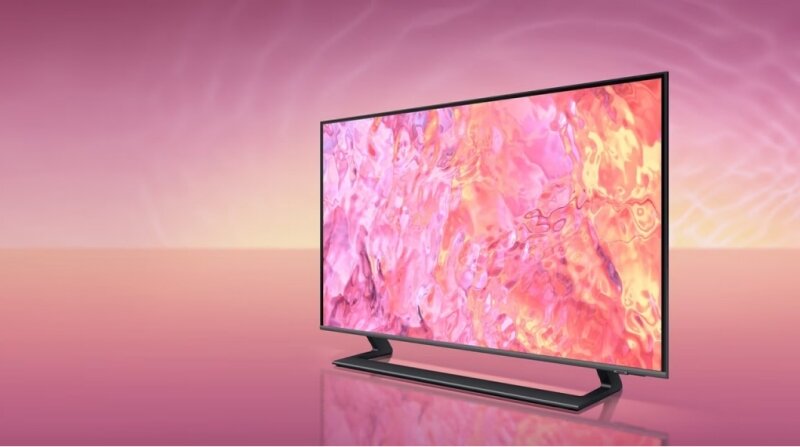 Smart TV QLED Samsung 4K 43 inch QA43Q60C: Mid-range TV but priced at only 10 million VND!