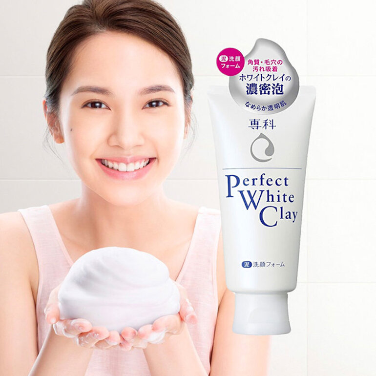 Sữa rửa mặt perfect white clay màu trắng của Nhật