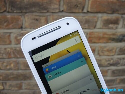 Mặt trước Moto E 2015