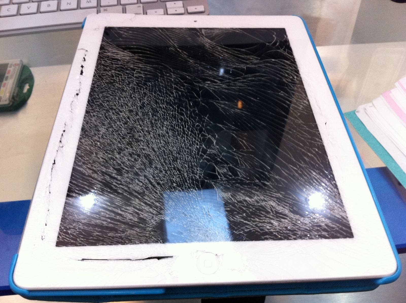 iPad bị vỡ màn hình
