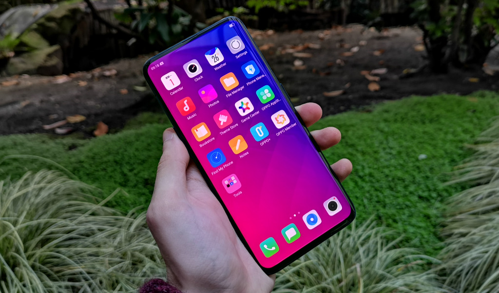 Oppo Find X có màn hình cong tràn viền chiếm tới 93,8% diện tích mặt trước