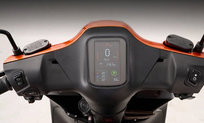Xe máy điện Dat Bike Quantum S2 đi gần 300 km/lần sạc, pin bền tới 25 năm!