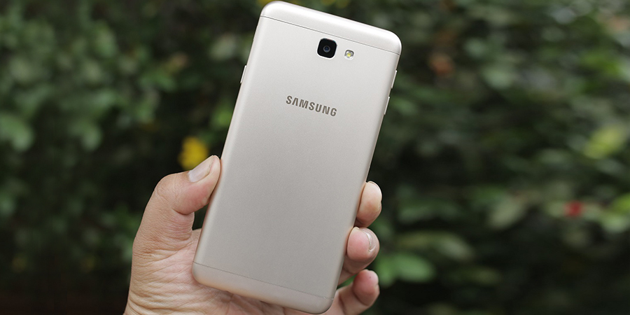 Samsung Galaxy J7 Prime 2016 có đáng mua? 3