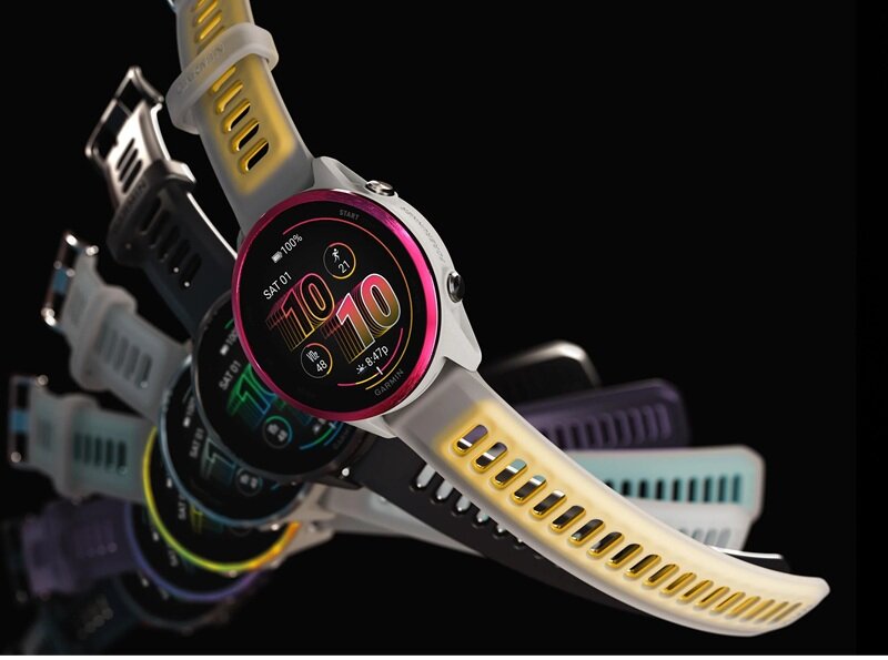 Đồng hồ Garmin Forerunner 570 giá 14,69 triệu đồng -
