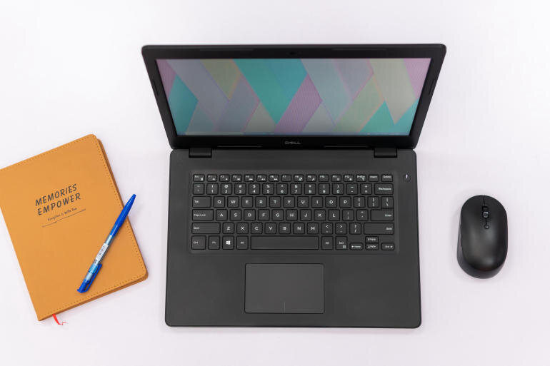 Bàn phím của laptop Dell Latitude 3490 linh hoạt. Thiết kế của sản phẩm khác với nhiều laptop trên thị trường hiện nay.