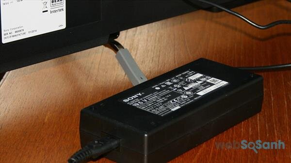 Một số hãng sử dụng Adapter cho nguồn tivi giúp đảm bảo nguồn điện ổn định
