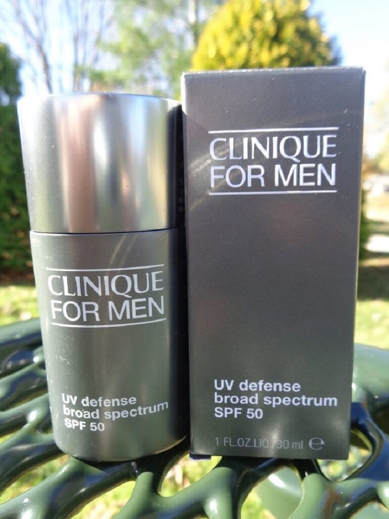 Kem chống nắng cho nam Clinique For Men™ UV Defense Broad Spectrum SPF 50