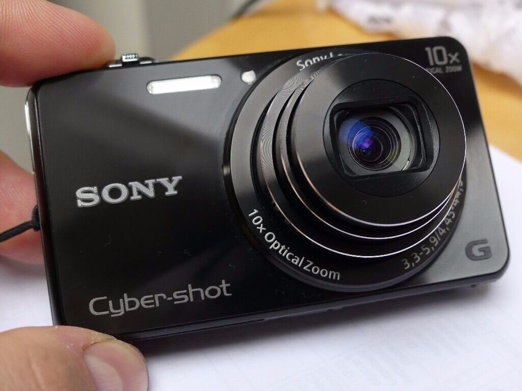Máy ảnh Sony Cyber-shot DSC-WX220 có thiết kế khá trẻ trung 