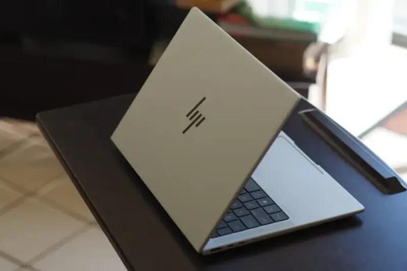 Đánh giá HP EliteBook x360 1040 G11 - Ngoại quan đẳng cấp, phần cứng siêu ngon