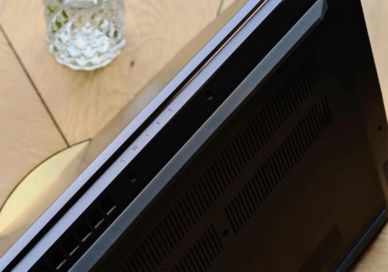 Đánh giá laptop Acer Swift X 14: Siêu di động, siêu mạnh mẽ