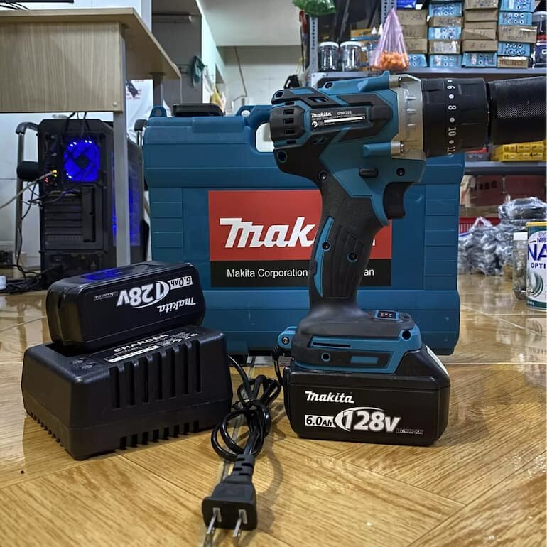 Hãng máy khoan từ Makita