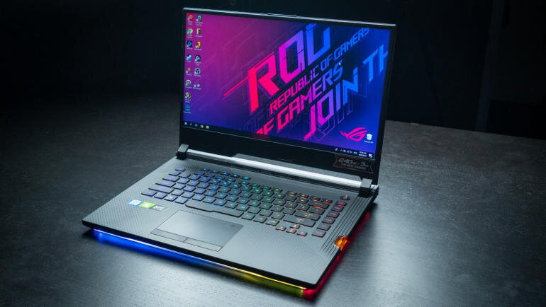 Laptop ROG Strix SCAR III