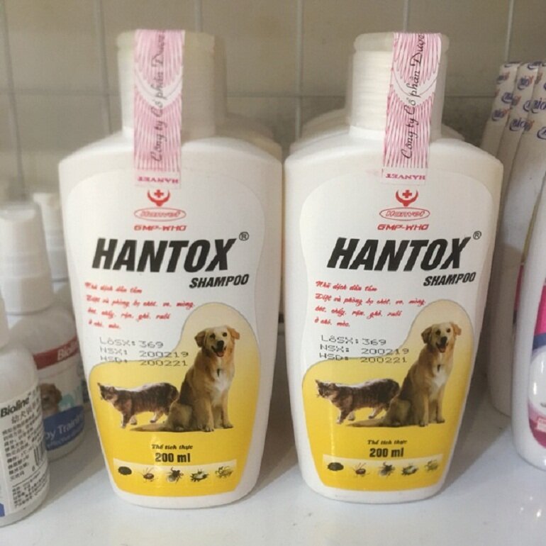 Sữa tắm trị ve rận cho mèo Hantox