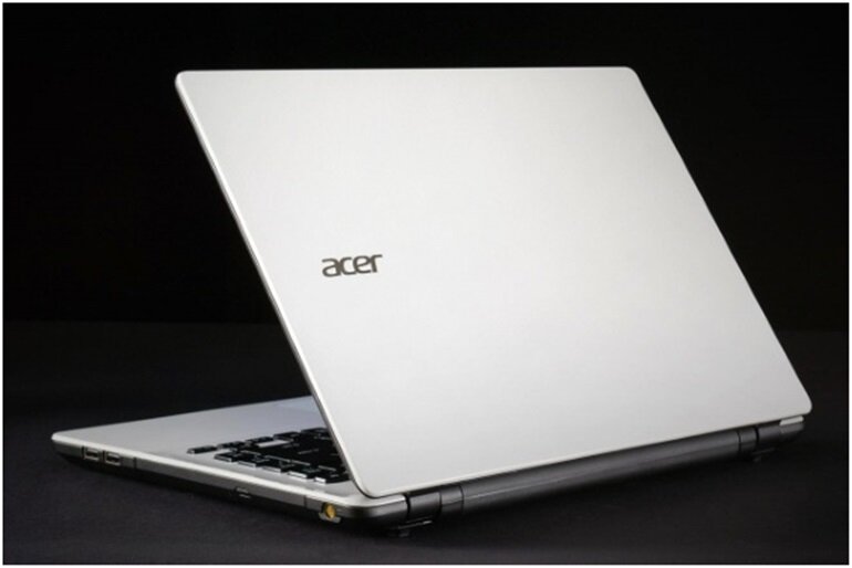 Đánh giá laptop aspire e5 của acer