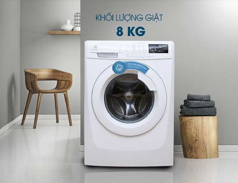 so sánh 2 máy giặt giá 5 triệu Electrolux ( lồng ngang)