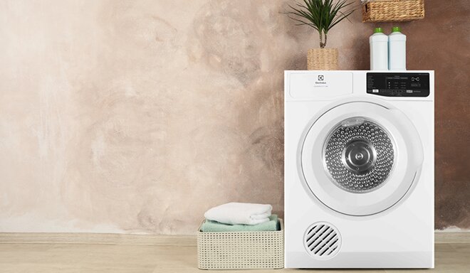 Máy sấy quần áo Electrolux EDV705HQWA