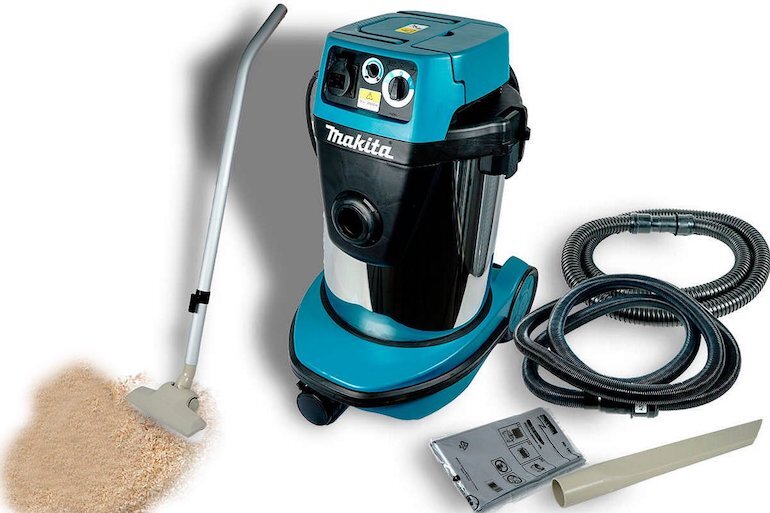 Máy hút bụi Makita VC3210LX1