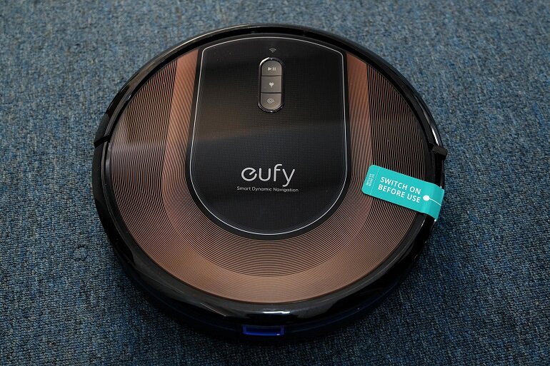 Robot hút bụi Eufy RoboVac G30 Hybrid