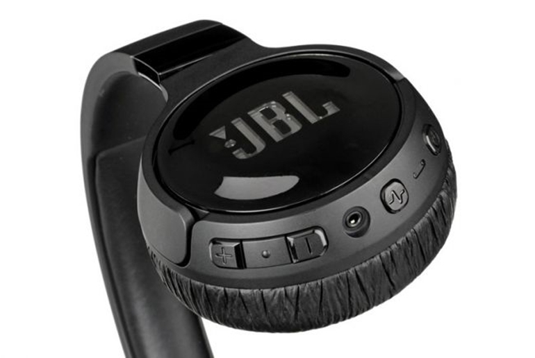 tai nghe chống ồn jbl t600btnc