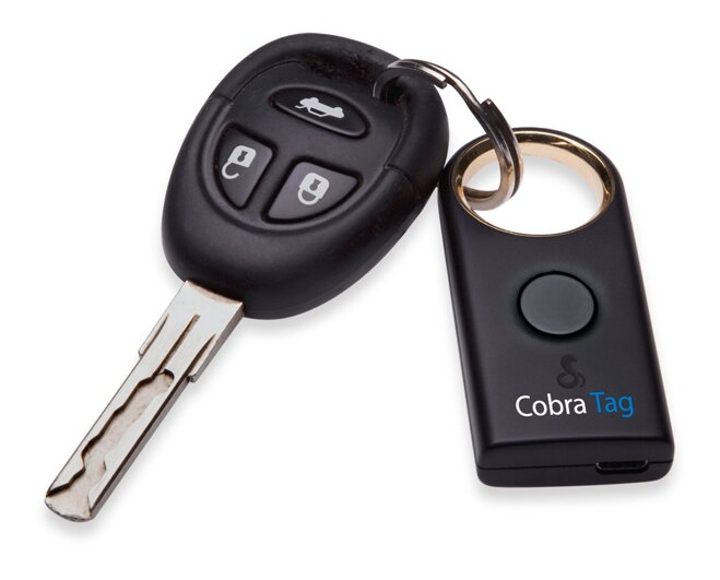 Gắn thiết bị Cobra Tag. Nguồn Internet