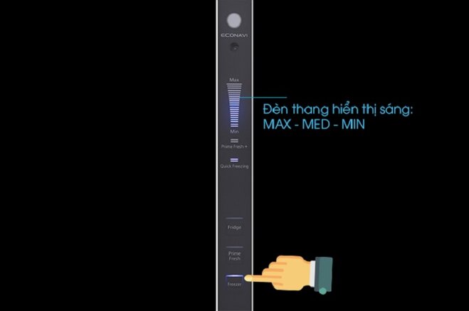 Nút bấm điều chỉnh nhiệt độ ngăn đá tủ lạnh Panasonic với màn hình cảm ứng