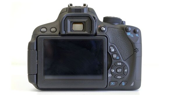 Canon EOS 700D review