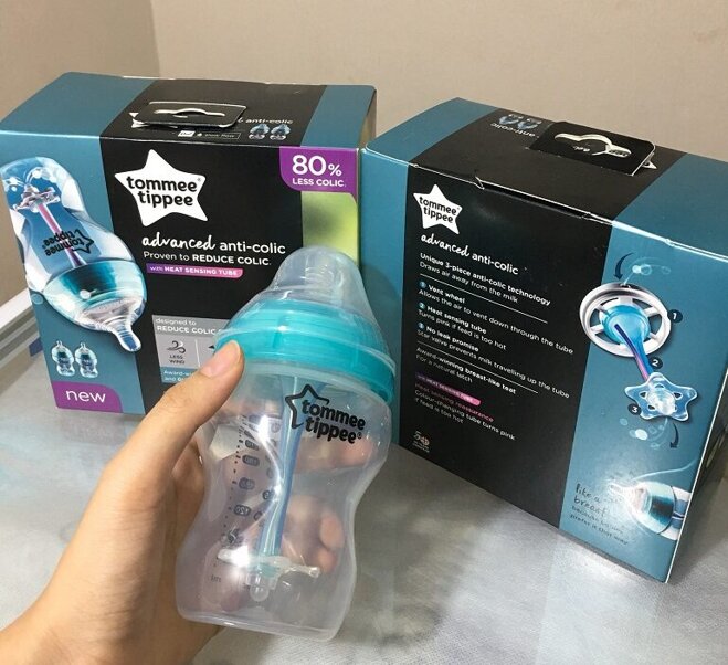 Review bình sữa Tommee Tippee cho bé