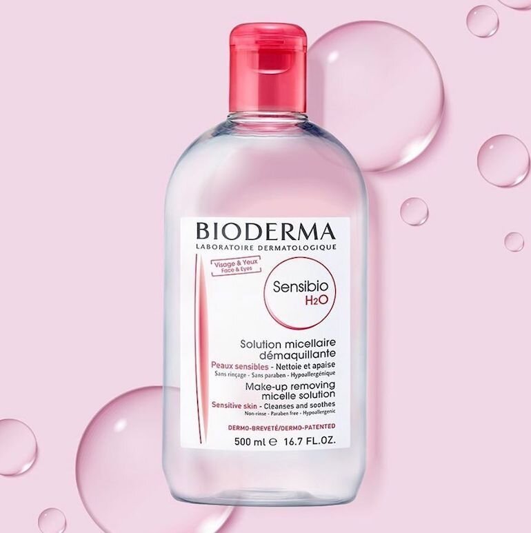 Nước tẩy trang Bioderma màu hồng giúp tẩy trang nhẹ nhàng giúp làm sạch da.