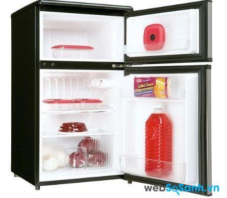 Tủ lạnh mini với ngăn làm đá khá dễ bị đóng tuyết
