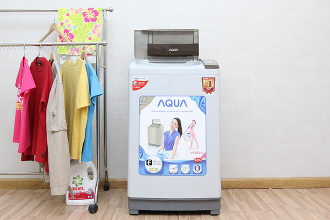 Máy giặt  AQUA ASW-DQ90ZT sử dụng 9 chế độ giặt