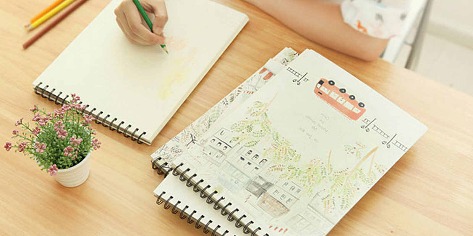đồ dùng học tập môn mỹ thuật