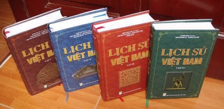 Sách lịch sử Việt Nam giúp người đọc thêm hiểu về sự kiện trọng đại